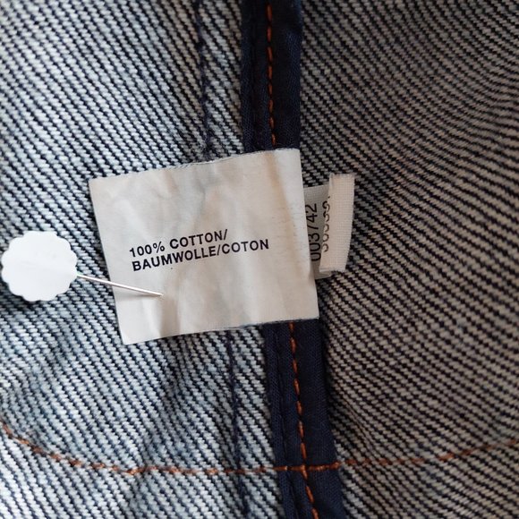 GAP Dark Blue Jean Jacket - Picture 10 of 11